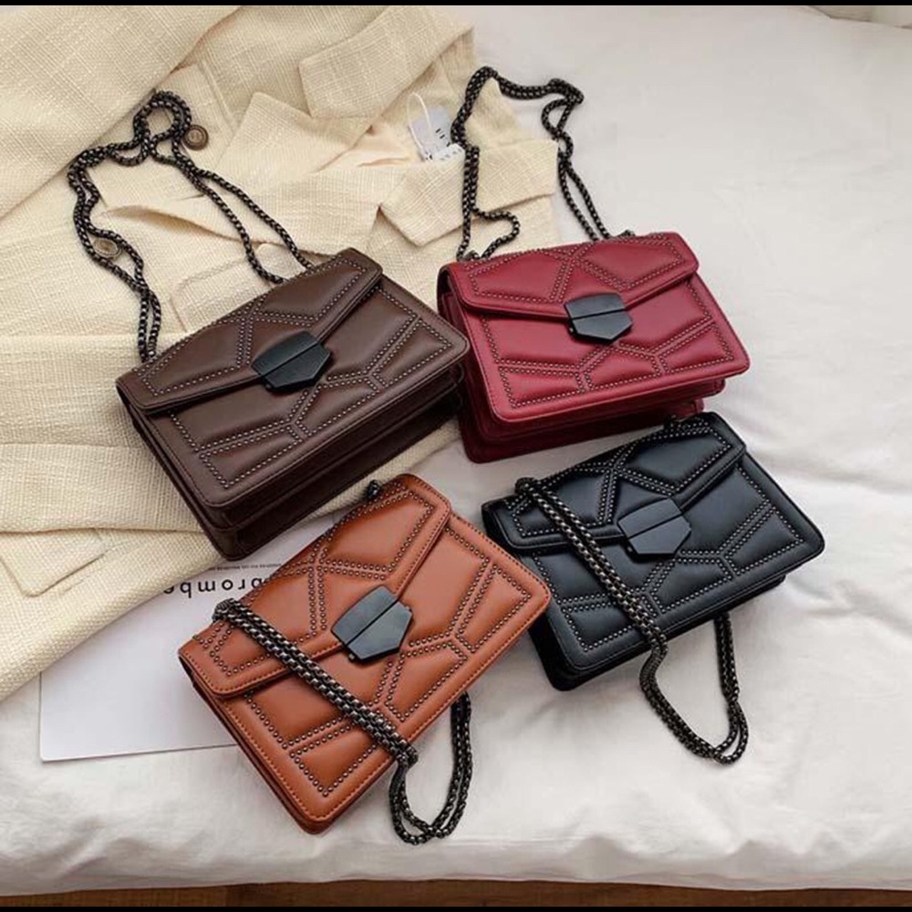 Fashion Women Rivet Chain Messenger Shoulder Bag